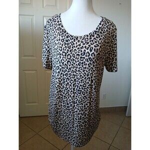 FREE KISSES Womens Blouse Top Animal‎ Print Short Sleeve Round Neck 1X Safari